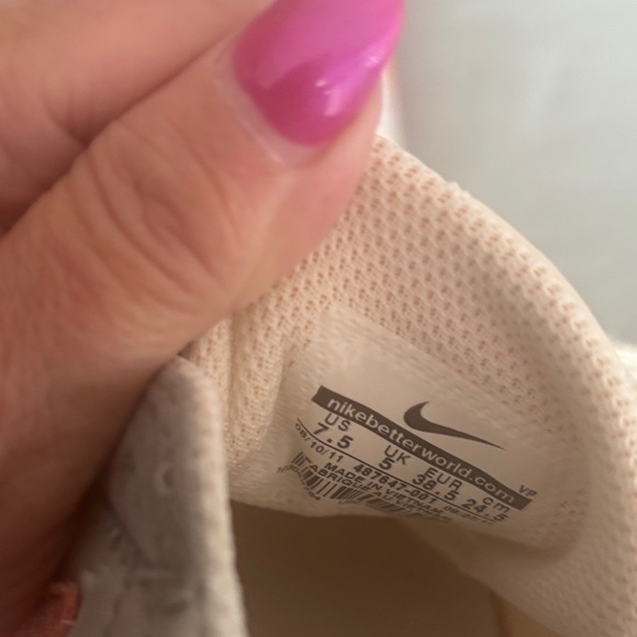 Nike Women's Cortez grey and Coral Sneakers - Picture 3 of 5